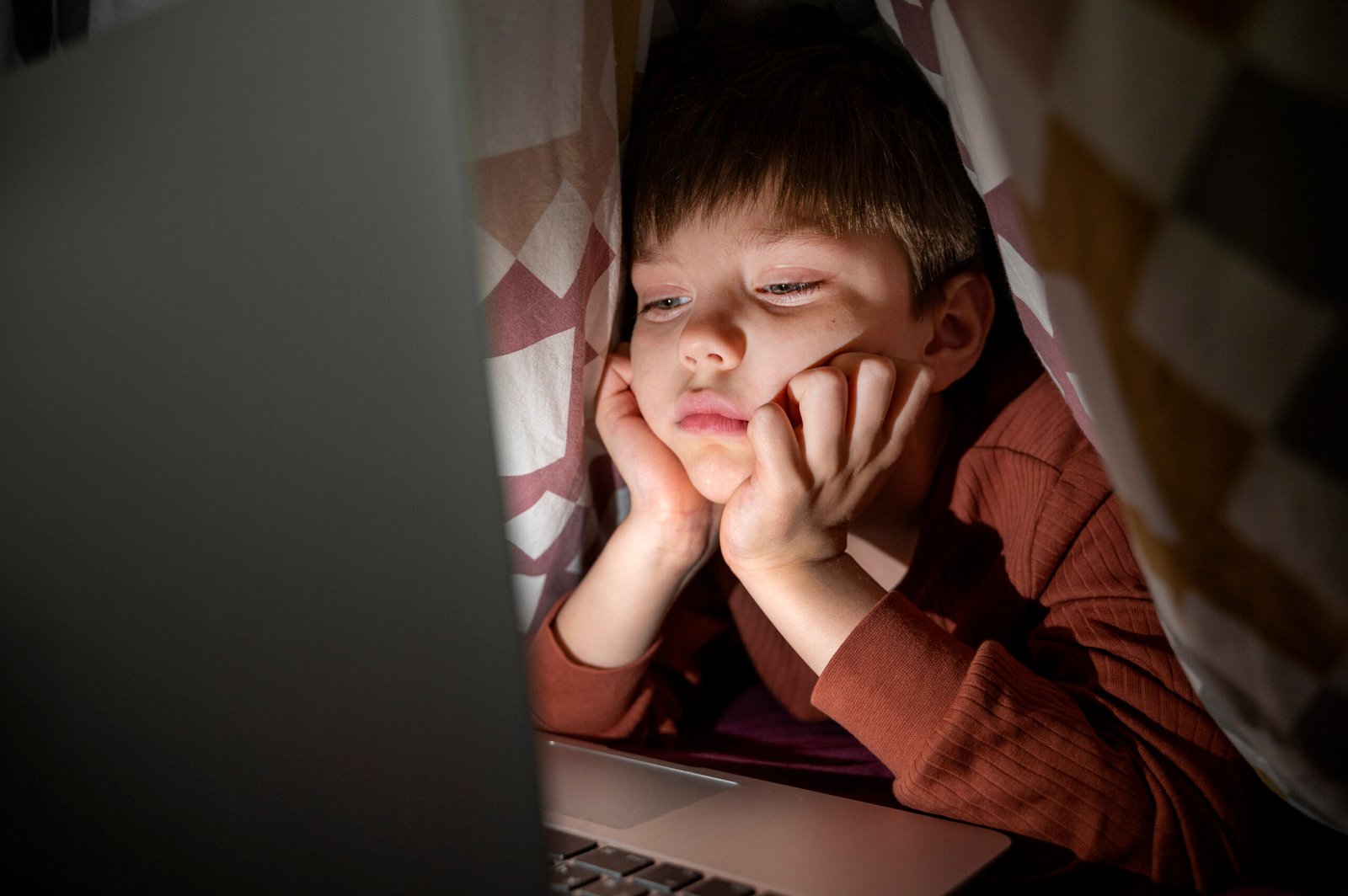 Dr. Shaun Segal’s Top Strategies for Managing Children’s Sleep Disorders